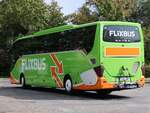 Setra 516 HD von Flixbus/Wricke Touristik aus Deutschland in Stralsund.