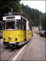 Kirnitschtalbahn an den Lichtenhainer Wasserf�llen in Richtung Bad Schandau. 

