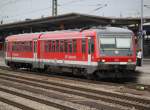 628 628 als RB 27035 von Mnchen Hbf nach Simbach(Inn) bei der Ausfahrt am 29.08.2014 in Mnchen Ost