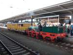 Ankunft des Adler am 03.Oktober 2010 mit dem Shuttlezug Einsatzstelle-Bahnhof Lichtenberg in Berlin Lichtenberg.