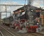 01 202 mit Gotthardsonderzug in Wohlen, Mrz 2015.
