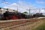 Am 28 September 2024 dnnert ein Sonderzug mit 50 307 durch Oss.