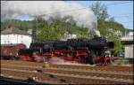 52 8134 am 03.06.11 bei der Ausfahrt aus dem Siegener Hbf in Richtung Kreuztal