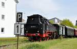 064 518-4 der Eurovapor mit Sonderzug zur Saisoneröffnung in Amstetten am 01.05.2024.