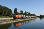 294 795 war am 25. August 2025 mit Torpedopfannenwagen bei Mussenmhle in Richtung Trostberg unterwegs.