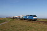 251 007 (MAK 2700 07)  Cindy  mit einem Autozug am 15. September aus Westerland/Sylt  kommend bei Klanxbll.