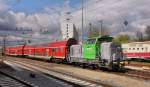 DB Regio 650 301-1 Rangiert im Bahnhof Berlin Lichtenberg am 18.04.2015 ein Paar DB Regio Dostos.