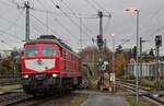 WFL 232 527-2 auf Rangierfahrt in Itzehoe 18.11.2021 [(C) D.Pinto, Bearb: M.Steiner]