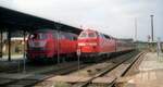 DB 218 118-8 und 219 197-1 aufgenommen im Bhf Halberstadt am 14.09.2002