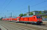 245 011-2 mit einer Doppelstock-Garnitur als RB 27053  	München Hbf - Mühldorf (Oberbay) am 07.08.2015 in München Heimeranplatz