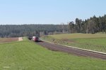 218 411-7 führt ein zweites mal den Messzug von Marktredwitz nach Hof bei Neudes vorbei.