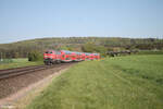 218 498-4 mit dem RE2 RE4859 Hof - München bei Oberteich.