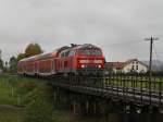 Die 218 466 mit dem IC Rottalerland (auerplanmig mit drei Dostos) am 17.010.2009 unterwegs auf der Rottalbahn bei Anzenkirchen.