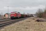 232 131-3 mit langem gemischten Umleitergterzug nach Cheb in Wiesau/Oberpfalz.