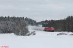 233 525 zieht einen Gaskesselzug aus Cheb nach Regensburg bei Oberteich.