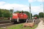 Nochmal 294 745-5 und im Hintergrund Agilis und 233 452-2