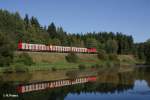 Nachschuss von 294 747-1 mit der Holzbergabe ATW Wiesau - Marktredwitz bei Oberteich.