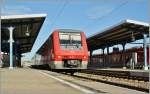 Der 611 508 wartet in Aalen auf die Abfahrt nach Ulm.