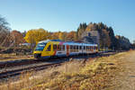   Der VT 252 (95 80 0648 152-6 D-HEB / 95 80 0648 652-5 D-HEB) ein Alstom Coradia LINT 41 der HLB Hessenbahn GmbH fährt am 18.11.2018, als RB 90   Westerwald-Sieg-Bahn 