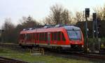 NAH.SH/DB Regio Lint41 0648 352/852 verlsst hier als RB 64 nach St.Peter-Ording den Bahnhof Husum.