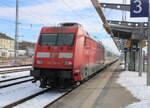101 120-4 mit IC 2263(Rostock-Hamburg)am 20.02.2026 im Rostocker Hbf.