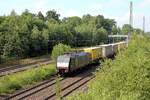 ES 64 F4-282 / E 189-282 mit einen KLV Zug am Haken. Tostedt, 19.06.2026.