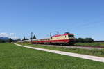 101 001 mit einem  Rheingold  auf dem Weg nach Salzburg. Aufgenommen am 31. August 2025 bei bersee am Chiemsee.