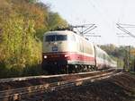 103 235-8 mit �BB EC f�hrt bei der Bundesfestung in Ulm vorbei am 26.10.2014.