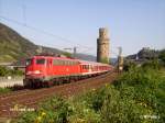 110 295-3 verlsst Oberwesel mit ein Verstrkungs RE nach Koblenz.