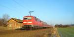 Die 111 183 mit einer RB kurz vor Redwitz.