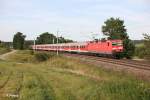 143 100-6 schiebt RE 59224 Treuchtlingen - Nrnberg bei Ellingen.