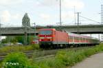 143 826-6 fhrt mit einer RB Regensburg HBF an Regensburg Ost vorbei.