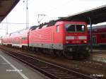 143 065-1 steht in Cottbus mit einer RB bereit.