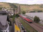 143 164-2 erreicht gleich den Bahnhof Oberwesel mit einer RB Mainz.