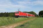 143 166 schiebt ihre RB 75 15725 Wiesbaden - Aschaffenburg bei der Netztrennstelle Mainz/Bischofsheim.