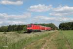 143 107 zieht bei der Stromkreistrennstelle Bischofsheim die RB75 15724 Aschaffenburg - Wiesbaden.