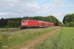 143 242 zieht bei Bischofsheim die RB75 15728 Aschaffenburg - Wiesbaden.