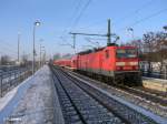 143 844-0 hat Schkeuditz mit einer S-Bahn nach Halle erreicht.