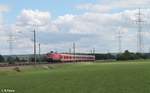 143 215-2 hat Ludersheim mit der S2 39614 Altdorf bei Nürnberg - Roth verlassen und wird jeden Moment Winkelhaid erreichen.