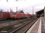 145 033-0 erreicht Frankfurt/Oder mit ein containerzug.