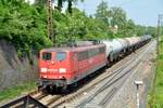 151 133-6 mit Kesselwagenganzzug in Ulm am 23.05.2012.