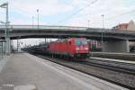 185 359-7 mit einem Peugeot Autozug in Regensburg HBF.