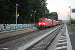 185 235-9 zieht mit einem gemischten Güterzug durch Pölling in Richtung Nürnberg.