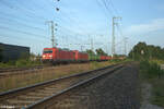 185 261-5 + 185 251-6 ziehen einen Scraptainerzug aus Linz durch Nürnberg Hohe Marter.