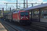 DBC 187 176 zieht ein Ganzzug durch Fulda -ganz in Schatten- am 23 September 2025. DBC 187 176 zieht ein Ganzzug durch Fulda -ganz in Schatten- am 23 September 2025.