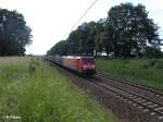 189 007-8 zieht bei Jacosdorf(Mark) ein Containerzug.