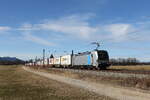 6193 817 mit einem  KLV  aus M�nchen kommend am 10. Februar 2026 bei �bersee am Chiemsee.