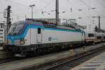 DB hat einige CD Vectronen �bernommen und einer davon, 193 978, steht am 29 Dezember 2025 mit ein ICE-L in K�ln Hbf.