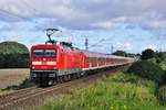 112 185 befördert am 06.08.2017 den RE 13290 nach Berlin.