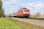 120 119-3 mit dem IC 2343 von Münster(Westf)Hbf nach Berlin Ostbahnhof in Nennhausen.